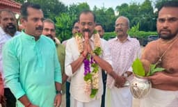 ഹൂസ്റ്റൺ ശ്രീ ഗുരുവായൂരപ്പൻ ക്ഷേത്രത്തിൽ വി.വി. രാജേഷിനും പി. ശ്രീകുമാറിനും ഊഷ്മള സ്വീകരണം