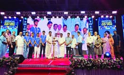 വര്ണാഭമായി ബ്രില്ല്യന്റ് മെഡിക്കല് വിക്ടറി ഡേ ആഘോഷം