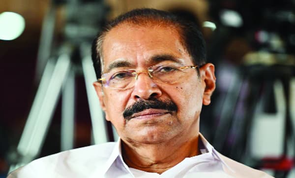 ‘വൈദ്യുതി വകുപ്പ് തലയില് അടിച്ചുകയറ്റിയ കുരിശ്’; മന്ത്രി സണ്ണി ജോസഫ് 'കുരിശി'ല് തറയ്ക്കുന്നതാരെ? പുറത്തുവരുന്നത് വകുപ്പ് വിഭജനത്തിലെ നീരസം