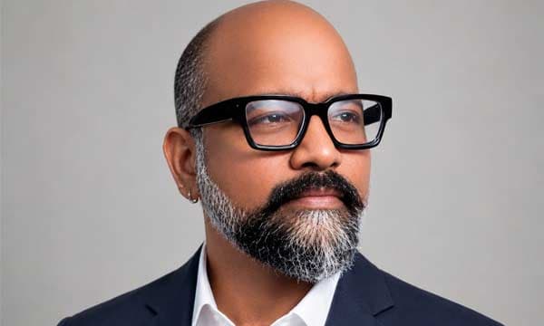 ഇന്ത്യന് ഫാക്ടറികളുടെ 'അദൃശ്യ തൊഴിലാളികള്' ; നിര്ബന്ധിത തൊഴില് ചൂഷണം ; ഐക്യരാഷ്ട്രസഭയില് ശബ്ദമുയര്ത്താന് റെജിമോന്