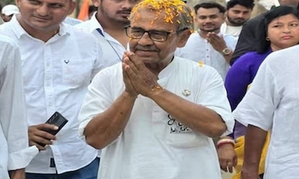 പശ്ചിമ ബംഗാൾ നിയമസഭയുടെ മുൻ ഡെപ്യൂട്ടി സ്പീക്കർ തൃണമൂൽ ഓഫീസിൽ തൂങ്ങിമരിച്ച നിലയിൽ