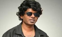 പ്രോഗ്രാമുകള് ഇല്ലാതാക്കാന് സാമൂഹ്യമാധ്യമങ്ങളിലൂടെ അപവാദപ്രചരണം ; പരാതിയുമായി റാപ്പര് വേടന്