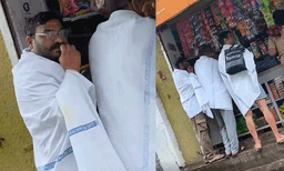 റെയിൽവേ ബെഡ്ഷീറ്റ് ഷാളാക്കി വഴിയിലൂടെ നീങ്ങുന്ന യുവാക്കള് : വീഡിയോ കണ്ടുഞെട്ടി സോഷ്യല് മീഡിയ