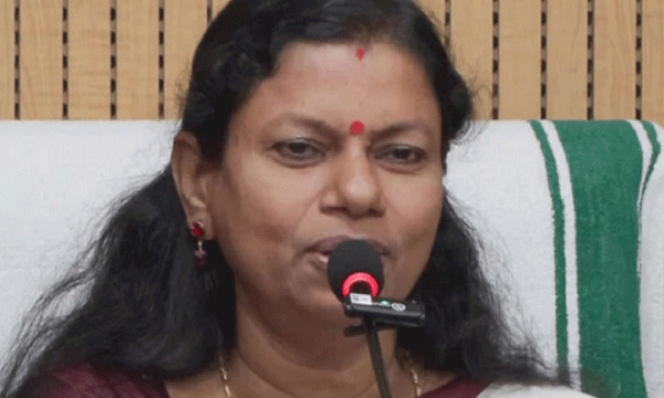 ഇത്തരം പ്രസ്താവനകള് കേരളത്തിനും ലോകത്തിനും അനുകരണീയമല്ല ; കാന്തപുരത്തെ വിമര്ശിച്ച് ബിന്ദുകൃഷ്ണ