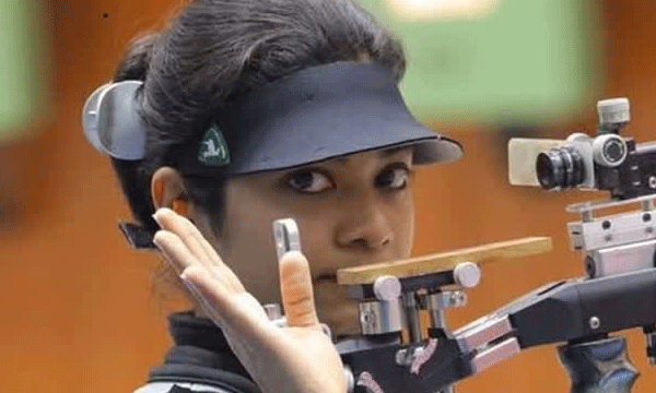 ഷൂട്ടിംഗില് വീണ്ടും വെള്ളിമെഡലുമായി വിദര്ശ ; മാരത്തണില് ചരിത്രനേട്ടവുമായി സാവന് ബര്വാള്